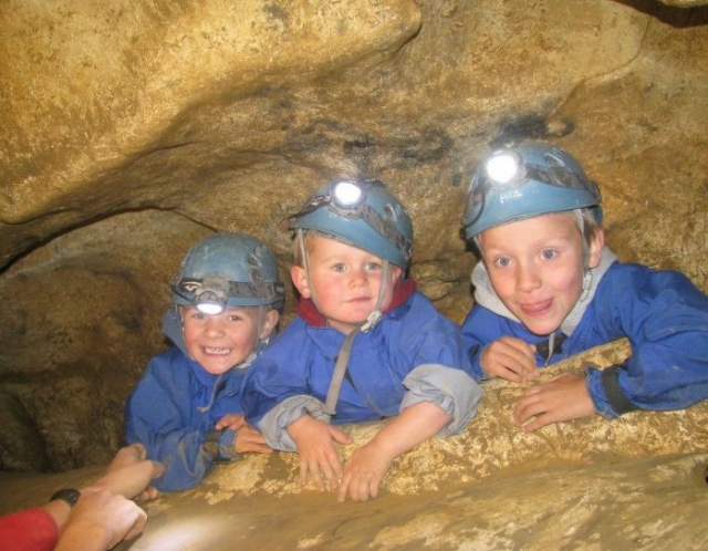  Espeleología infantil en el Vercors 